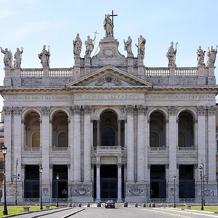 Stans Dolce Lusso Basilica San Giovanni Roma Esterno foto